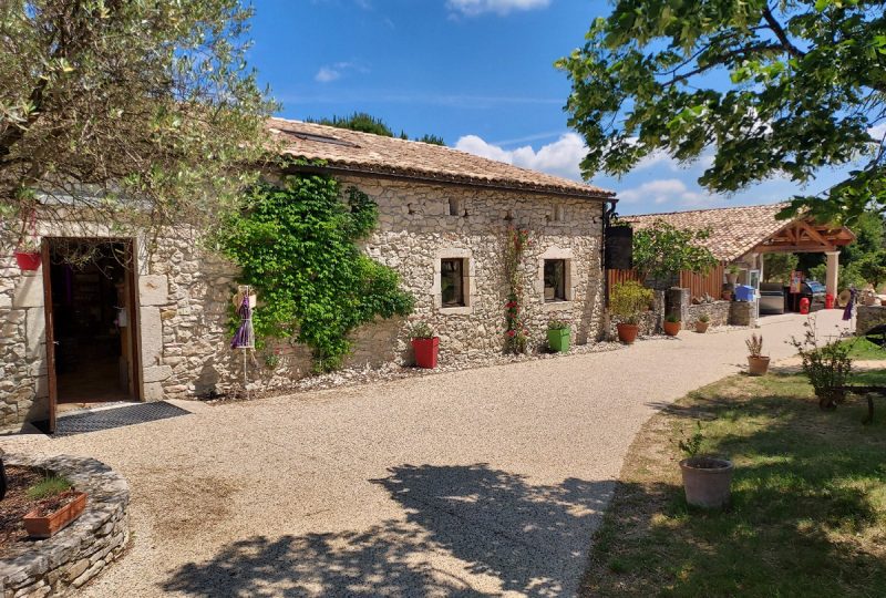 Maison de la Lavande Ardèche / Producent-Distilleerderij & Museum à Saint-Remèze - 14