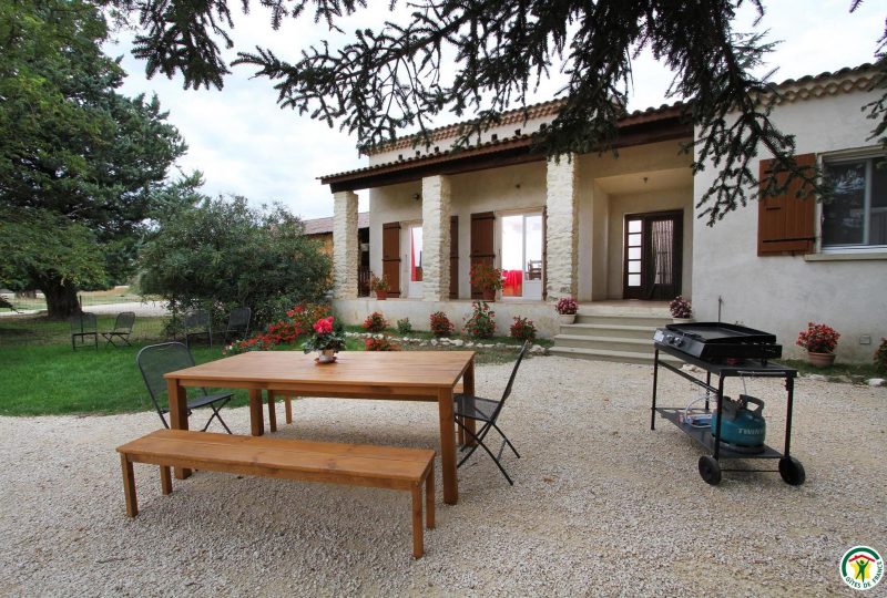 La ferme des Rosières à La Garde-Adhémar - 0