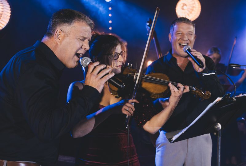 Concert « Les Jumeaux » et bal à Valréas - 0